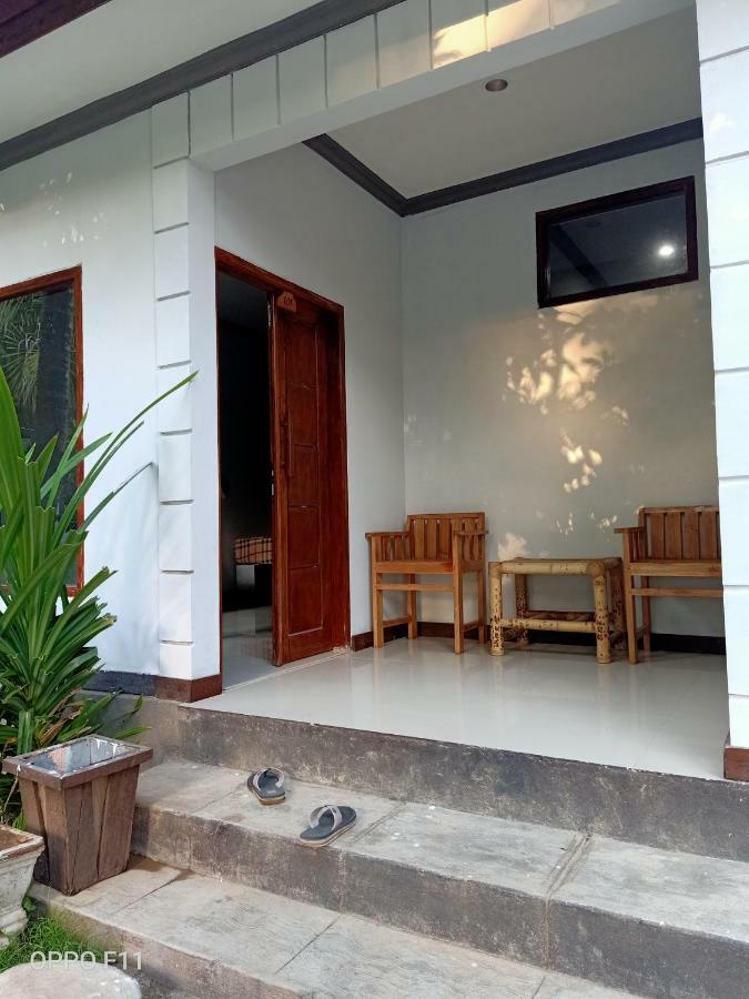 Tri Putri Homestay Kuta  Exterior foto